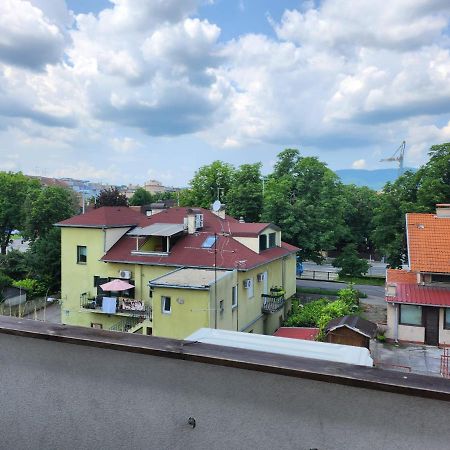 Apartman Buzanova 001 Lägenhet Zagreb Exteriör bild