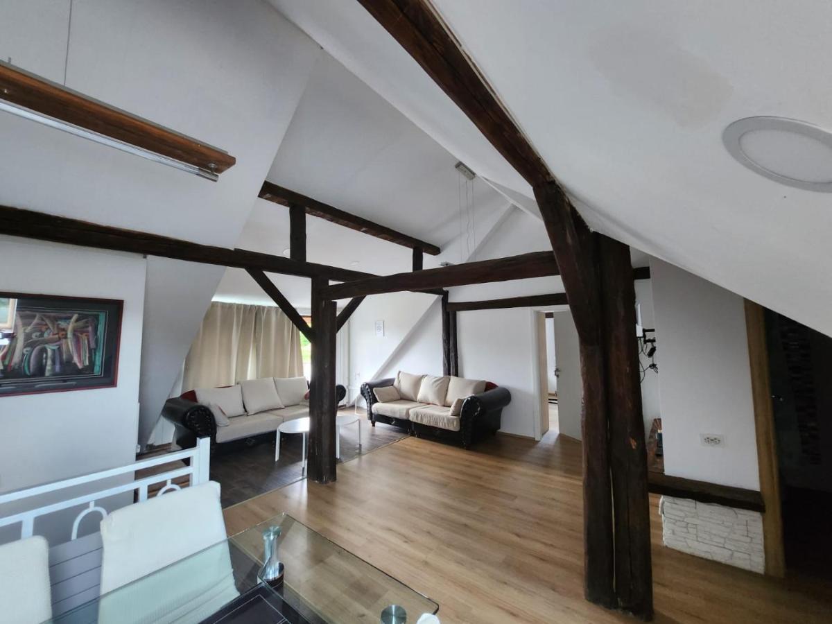 Apartman Buzanova 001 Lägenhet Zagreb Exteriör bild