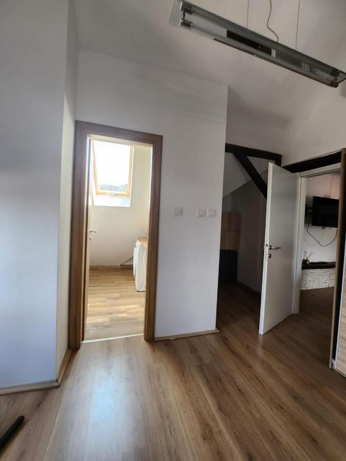 Apartman Buzanova 001 Lägenhet Zagreb Exteriör bild